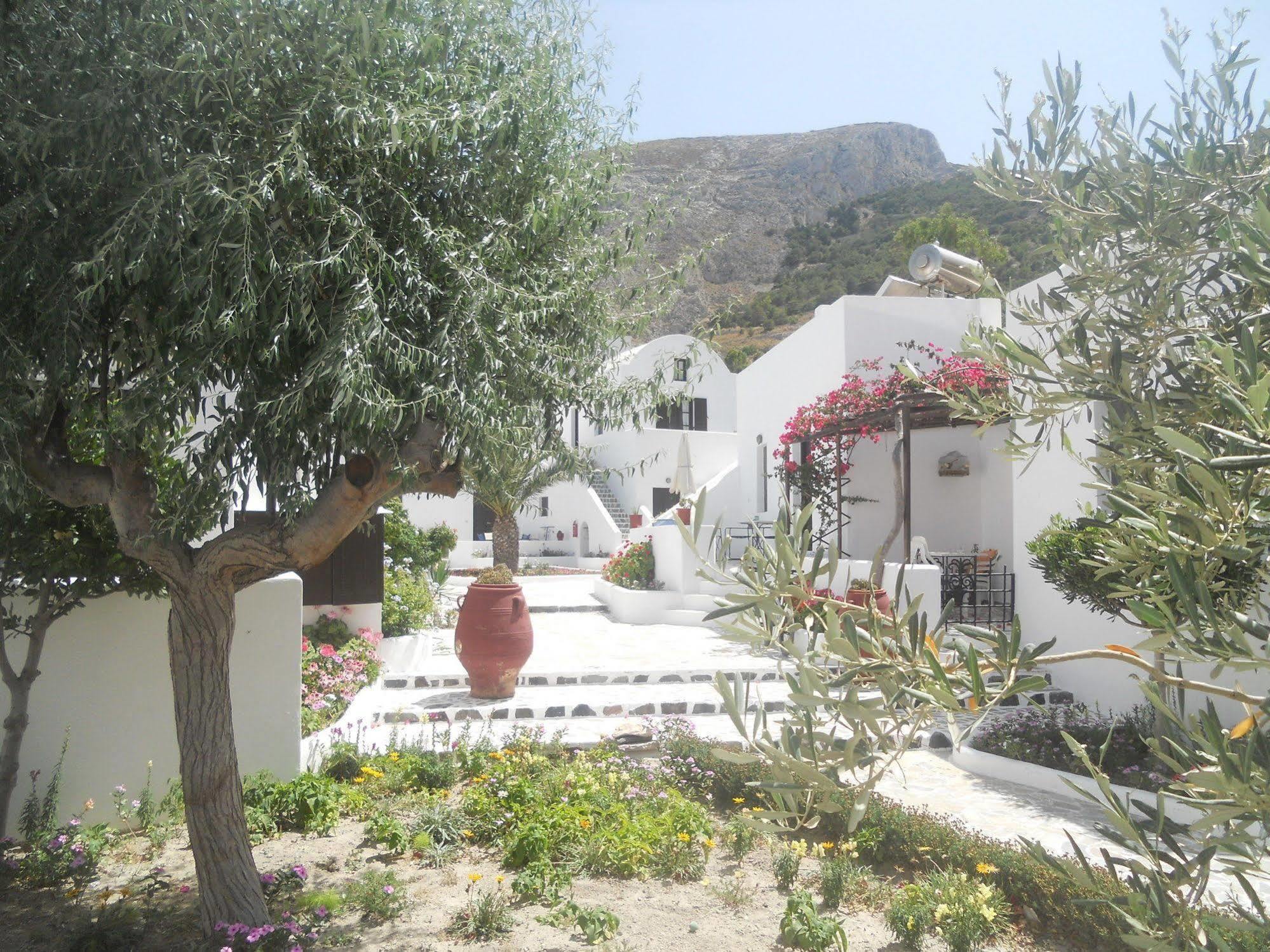 Ostria Aparthotel 3*